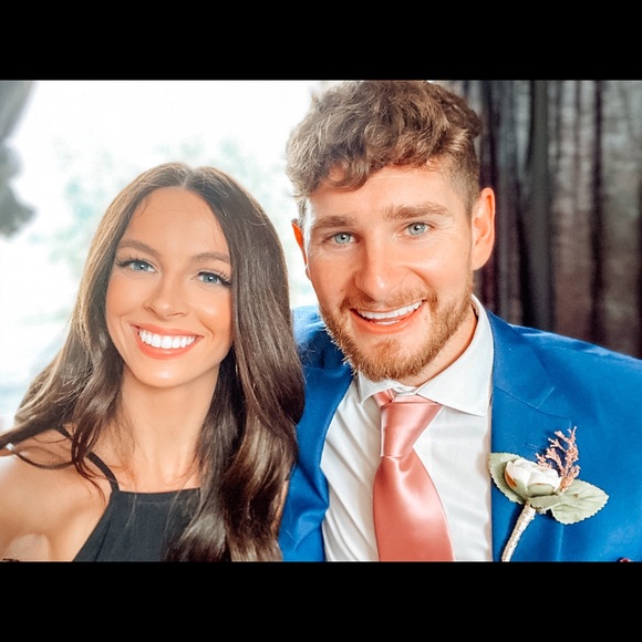 Meet your Posher, Shea - Picture 1 of 1